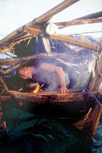 (c) Milda Drueke. Seenomade der Bajo in Indonesien Om Lahali