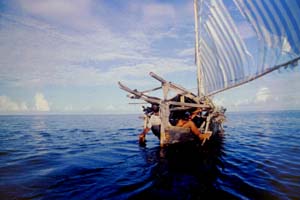 (c) Milda Drueke. Seenomade der Bajo in Indonesien Om Lahali