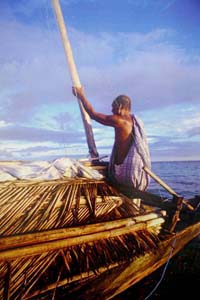 (c) Milda Drueke. Seenomade der Bajo in Indonesien Om Lahali