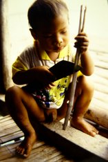 (c) Milda Drueke. Seenomade der Bajo in Indonesien Om Lahali