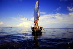 (c) Milda Drueke. Seenomade der Bajo in Indonesien Om Lahali